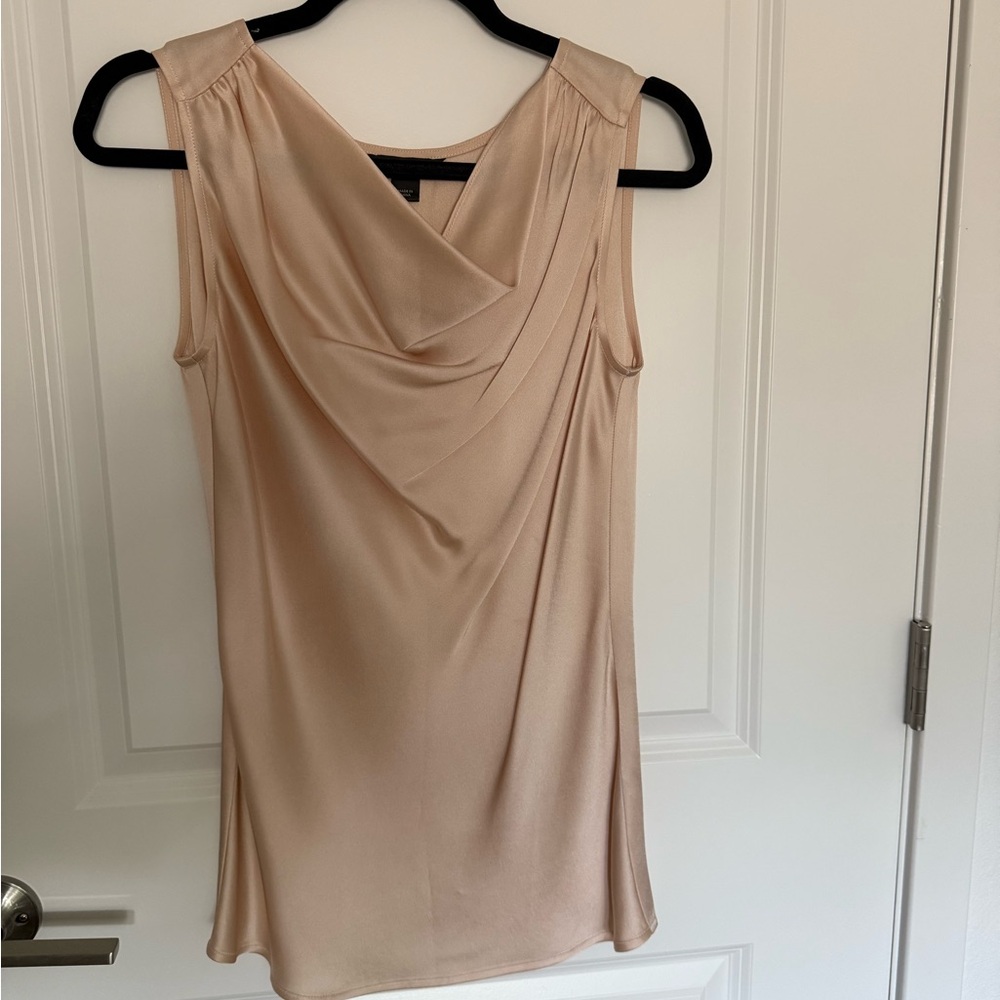Elegant Sleeveless Drape Top